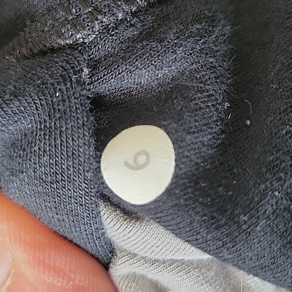 Lululemon wrap jacket, - Picture 3 of 4